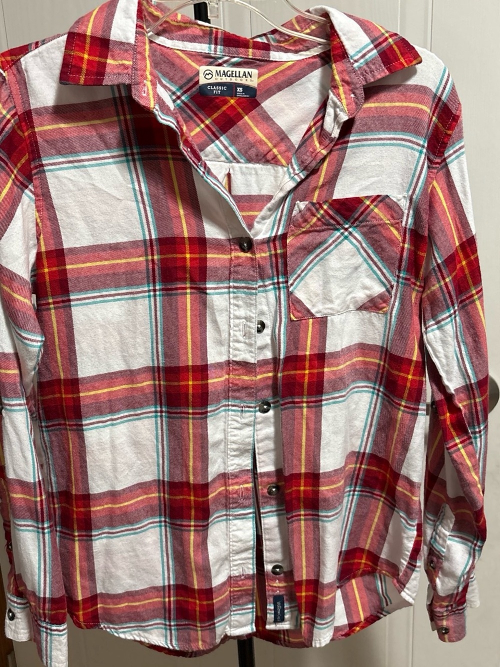 Magellan Outdoors Red White Plaid Button-Down Shirt